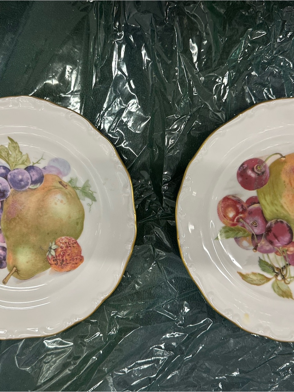 Porcelain Fruit Dessert Plates with Gold Trim - White and Multicolor